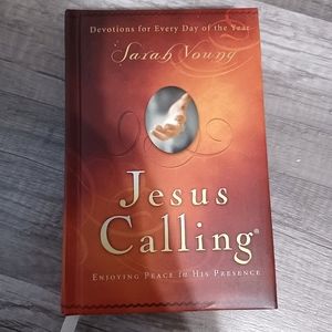 3/$15 🌟 - "Jesus Calling" by Sarah Young - Religious Non-Fiction Devotional
